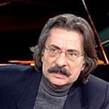 TİMUR SELÇUK 50. SANAT YILINI KONSERLE KUTLUYOR