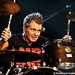 MR. BIG´İN DAVULCUSU YAŞAMINI YİTİRDİ