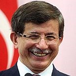 SANATÇI-BAŞBAKAN BULUŞMASI DAVUTOĞLU´YLA SÜRÜYOR