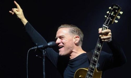 BRYAN ADAMS YENİDEN İSTANBUL'A GELİYOR