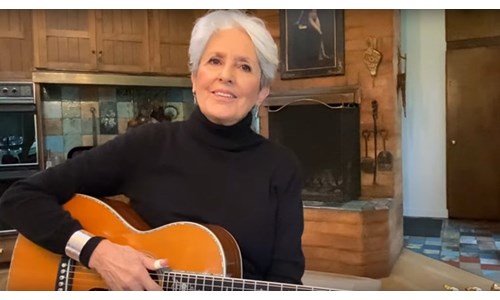 JOAN BAEZ  İTALYANLAR İÇİN SÖYLEDİ