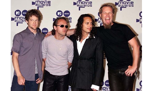 NOTHING ELSE MATTERS (METALLICA)