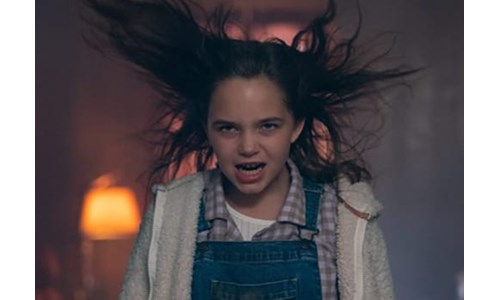 STEPHEN KING'İN TEPKİ'SİNDEN (FIRESTARTER) FRAGMAN YAYINLANDI