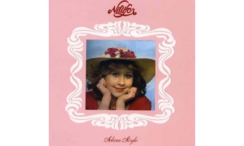 SELAM SÖYLE / NİLÜFER (1976)