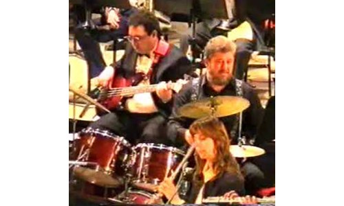 CEZMİ BAŞEĞMEZ  (DAVUL)