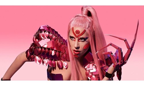 LADY GAGA'NIN ALTINCI STÜDYO ALBÜMÜ BUGÜN YAYINLANDI