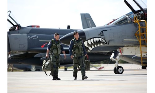 YERLİ TOP GUN GELİYOR