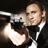 DANIEL CRAIG´E İKİ YENİ BOND FİLMİ İÇİN 150 MİLYON DOLAR ÖNERİLDİ