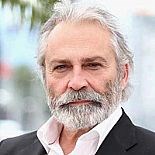 HALUK BİLGİNER: ´LANET OLSUN SAVAŞ ÇIĞIRTKANLARINA´