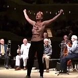 WOODY ALLEN´A SAHNEDE FEMEN PROTESTOSU