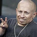 VERNE TROYER YAŞAMINI YİTİRDİ