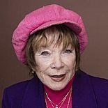 SHIRLEY MACLAINE SİNEMAYA DÖNDÜ