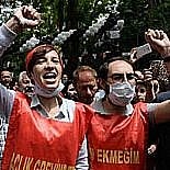 ´SÖZ UÇAR´A AVRUPA VE ABD´DEN ÖDÜL