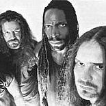 SEPULTURA  İSTANBUL´A GELİYOR