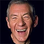 IAN MCKELLEN: ´EŞCİNSELLERE DE HİÇ OSCAR VERİLMEDİ´
