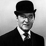PATRICK  MACNEE YAŞAMINI YİTİRDİ