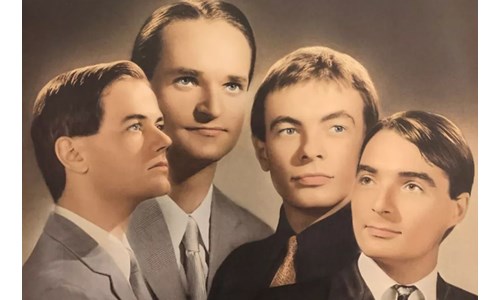 YETMİŞLİ YILLARIN EN İYİ 10 ELEKTRONİK ALBÜMÜ