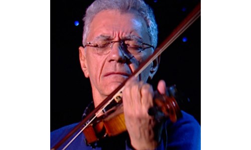ATTİLA ÖZDEMİROĞLU  (KEMAN)