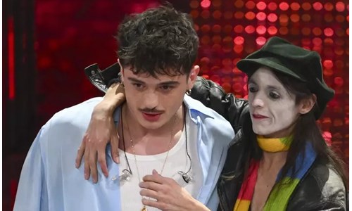 SANREMO'YU OLLY KAZANDI
