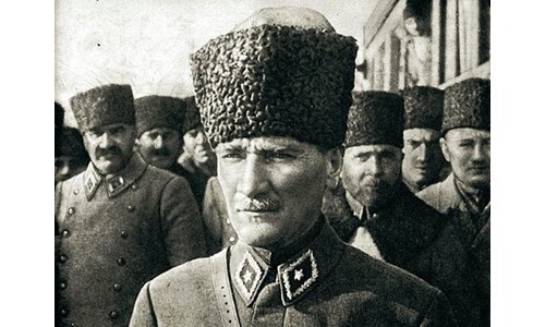 19 MAYIS ATATÜRK'Ü ANMA, GENÇLİK VE SPOR BAYRAMI KUTLU OLSUN