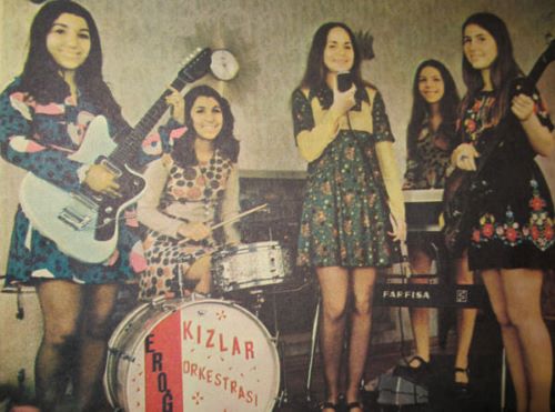 EROĞLU KIZLAR ORKESTRASI